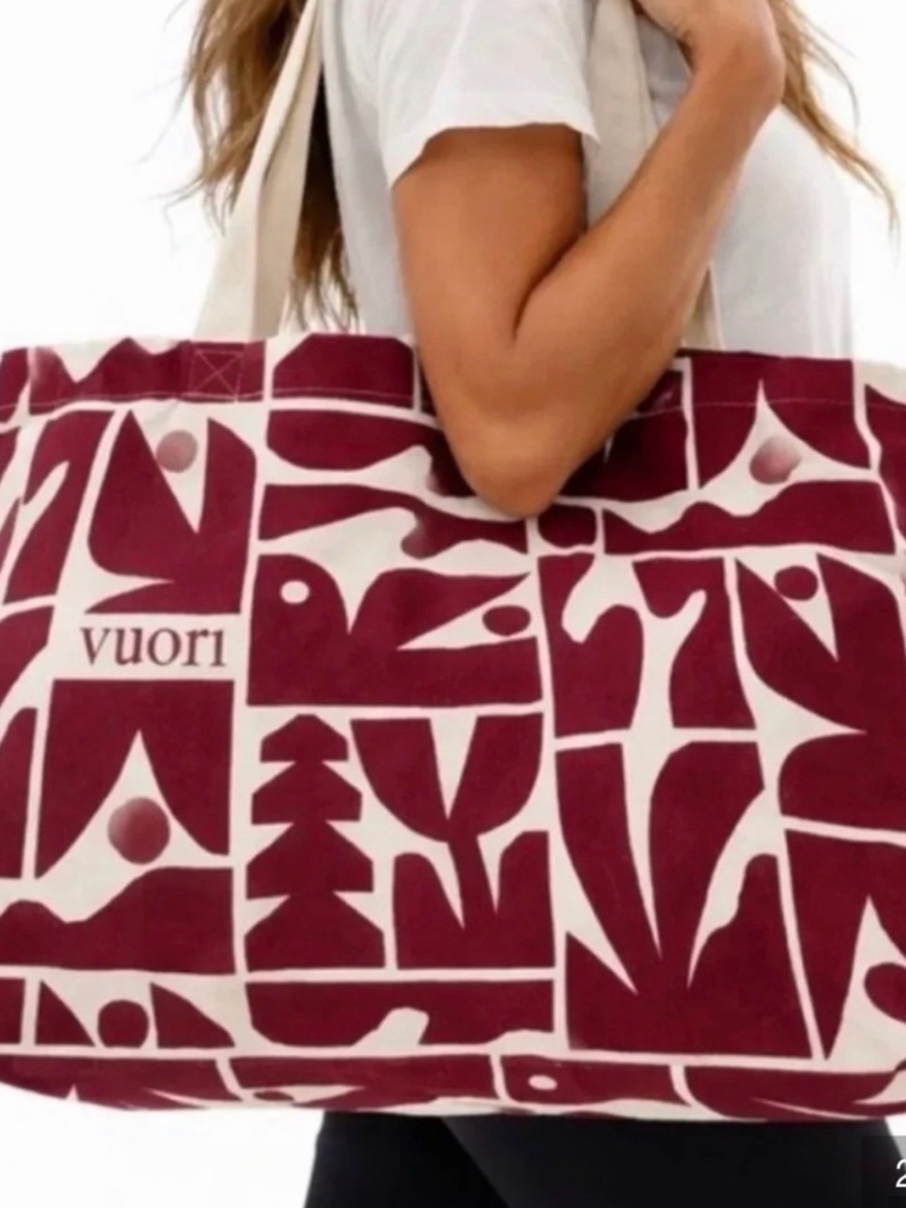 Vuori Holiday 2025 Tote